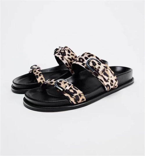 Slippers QQH91 Designer Flat Sandals Fashique Lux